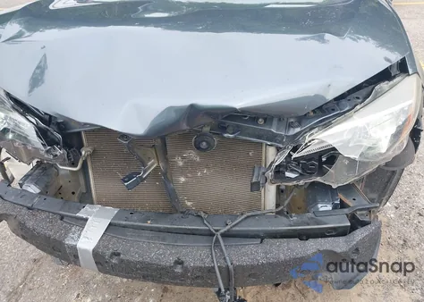 2018 Toyota Corolla Le z USA, uszkodzony, nr VIN 2T1BURHE2JC972496